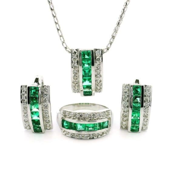 18K White Gold Jewelry Set