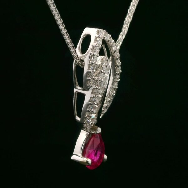 1.02ct Pear Cut natural Ruby Diamond Pendant 18K White Gold