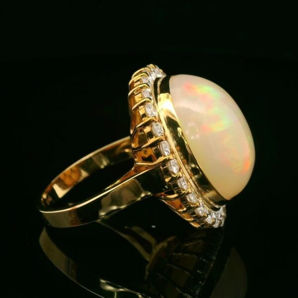 15.25CT Natural Ethiopian AIG Certified Opal DE VVS1 Diamond 14K Yellow Gold Ring