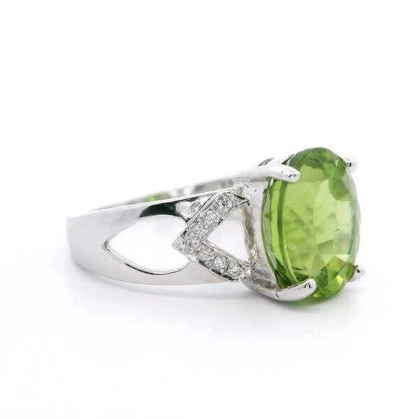 3 CTW Natural Peridot Diamond 18k White Gold Ring