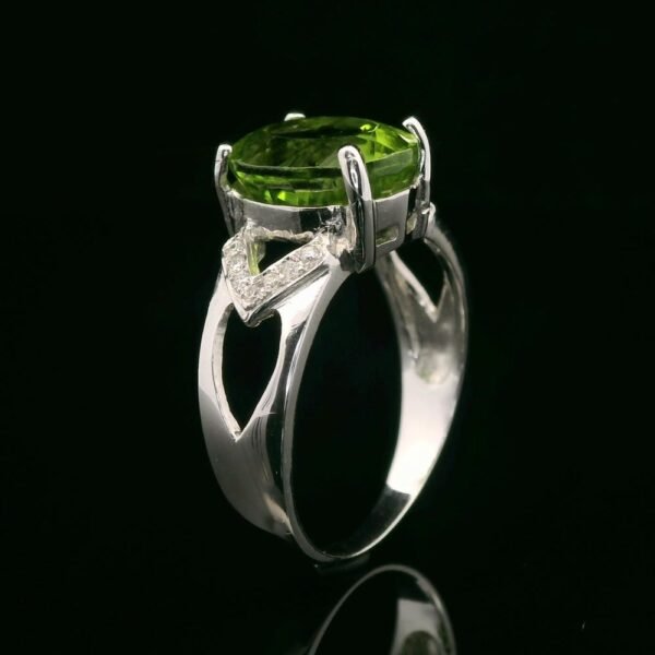 3 CTW Natural Peridot Diamond 18k White Gold Ring