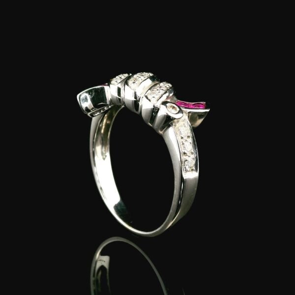 0.57 CTW Natural Pink Sapphire Diamond 18k White Gold Ring