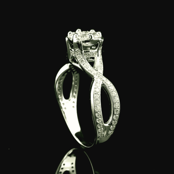 1.30ctw Natural Diamond 18K White Gold Ring For Women