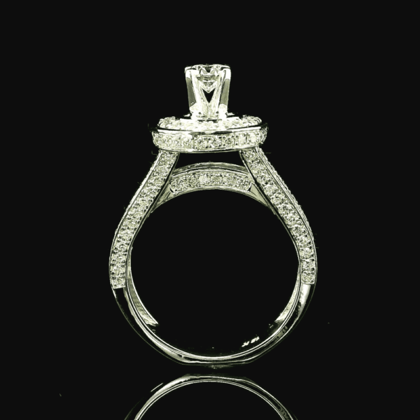 1.55ctw Natural Diamond 18K White Gold Ring For Women