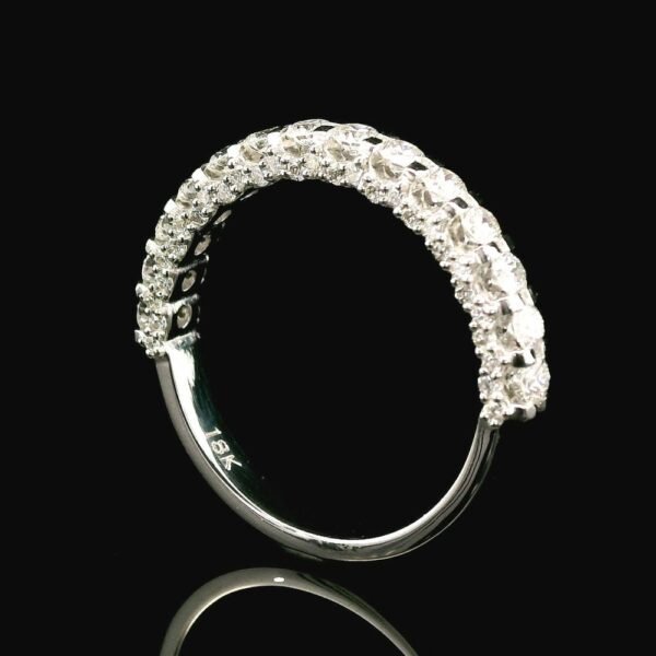 0.92ctw Natural Diamond 18K White Gold Ring For Women