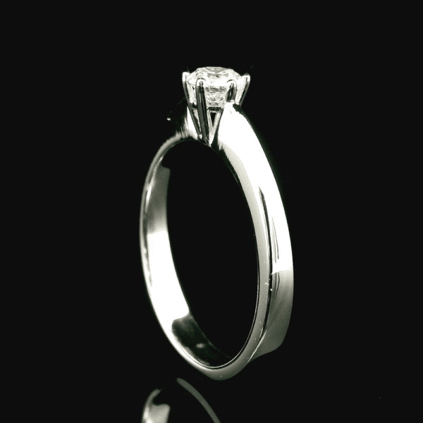 0.30ctw Natural Diamond 18K White Gold Ring For Women