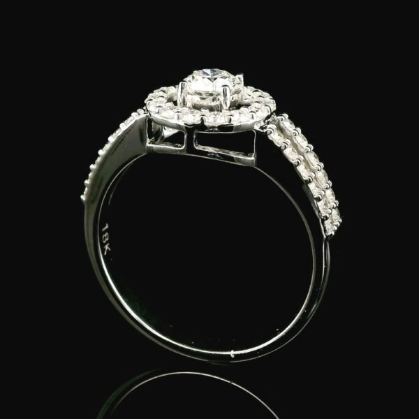 0.82ctw Natural Diamond 18K White Gold Ring For Women