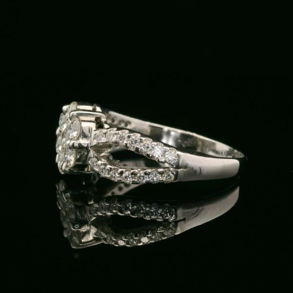 1.20ctw Natural Diamond 18K White Gold Ring For Women
