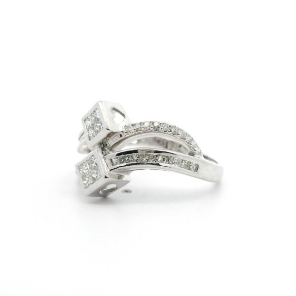 Natural Diamond 18K White Gold Ring, Princess & Round Diamond 0.97Ctw Unique Style