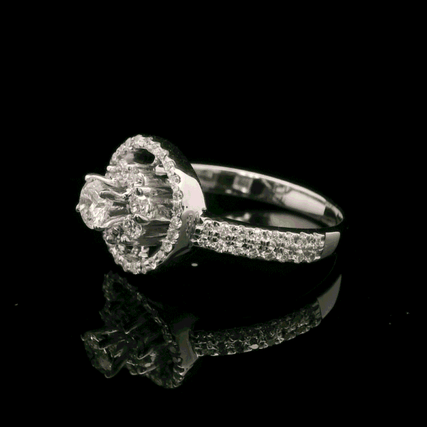 0.55ctw Natural Diamond 18K White Gold Ring For Women
