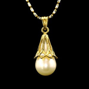 11.5 CT Natural Pearl Diamond Pendant 18K Yellow Gold